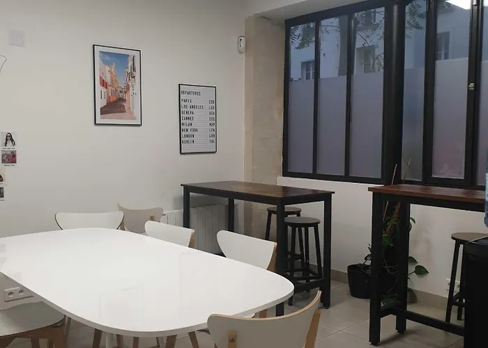 Appartement Wehost St Maur *