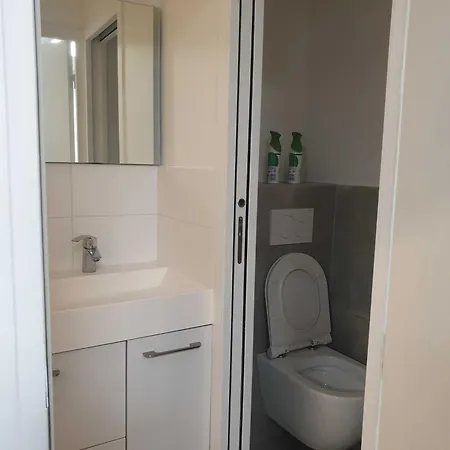 Wehost St Maur Apartament Paryż